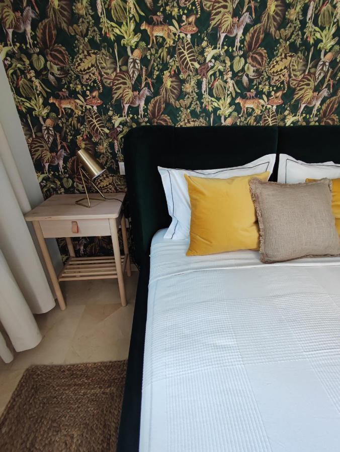 Costalita On The Beach - 3 Bedroom Cosy Apartment Estepona Kültér fotó